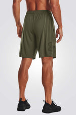 מכנסיים מבית המותג UNDER ARMOUR , עשויות מבד מנדף זיעה ששומר עלייך מאורר לאורך האימון. כיסים קדמיים &nbsp;לשמירה על החפצים שלך באופן הבטוח ביותר. מותן אלסטית עם שרוך להתאמה מושלמת.