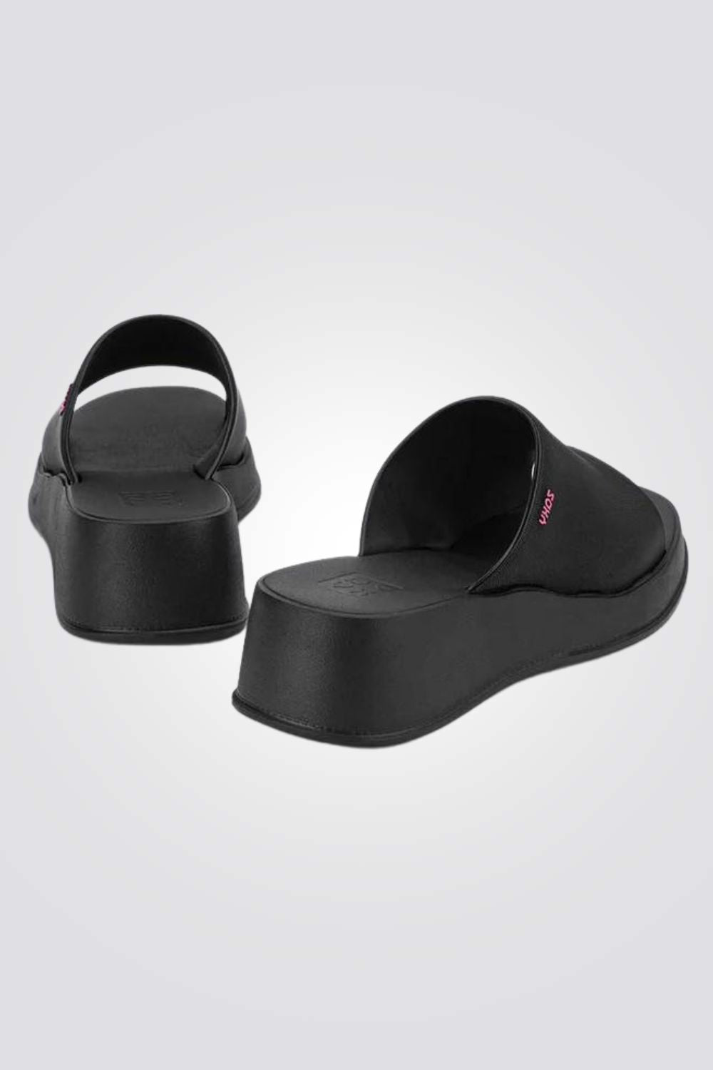כפכפי פלטפורמה לנשים ESSENCIAL TAM AD בצבע שחור