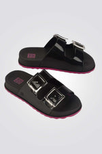 כפכפים מבית המותג ZAXY, בעלות סולייה איכותית שמספקת אחיזה מלאה לקרקע