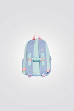 תיק מבית המותג ADIDAS, בעל תא איחסון גדול בסגירת רוכסן לשמירה על החפצים שלך, תא קדמי קטן שמאפשר לשמור על הטלפון הסלולרי שלך, וכיס צד לבקבוק מים. רצועות אחוריות מתכוננות להתאמה מושלמת.