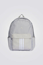 תיק מבית המותג ,ADIDAS בעל תא איחסון גדול , תא גדול לאיחסון מרווח בסגירת רוכסן לשמירה בטוחה של הפריטים שלך. רצועות מתכוננות להתאמה מושלמת וכיסים צדדים ששומרים על החפצים החשובים שלך בצורה נוחה ובהישג יד ומספקים מקום גם לבקבוק מים. מוצר זה עשוי עם לפחות 50% חומרים ממוחזרים. על ידי שימוש חוזר בחומרים שכבר נוצרו, אנחנו עוזרים להפחית את הפסולת ואת ההסתמכות שלנו על משאבים מוגבלים ולהפחית את טביעת הרגל של המוצרים שאנחנו מייצרים. נפח: 27.5L מידות: 15 ס"מ על 36 ס"מ על 44 ס"מ