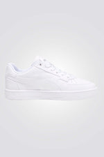 נעליים מבית המותג PUMA עשויות, עור סינטטי ובעלות מדרס פנימי שמספק נוחות מירבית בכל צעד. סולייה חיצונית מונעת החלקה ומאפשרת אחיזה מלאה בקרקע