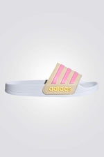 נעליים מבית המותג ADIDAS, בעלי מדרסים בטכנולוגית  Cloudfoam שמספקת מעטפת נוחות מלאה בכל צעד. סולייה עשויה חומר המתייבש במהירות.