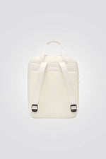 תיק מבית המותג CONVERSE, בעל תא איחסון בסגירת רוכסן לשמירה על החפצים שלך בדרך הנוחה והבטוחה  ביותר . כיס קדמי בתוספת רוכסן, לאיחסון הפריטים הקטנים שלך והפיכתם לנגישים   מידות: 31X17.7X40 נפח: 14L