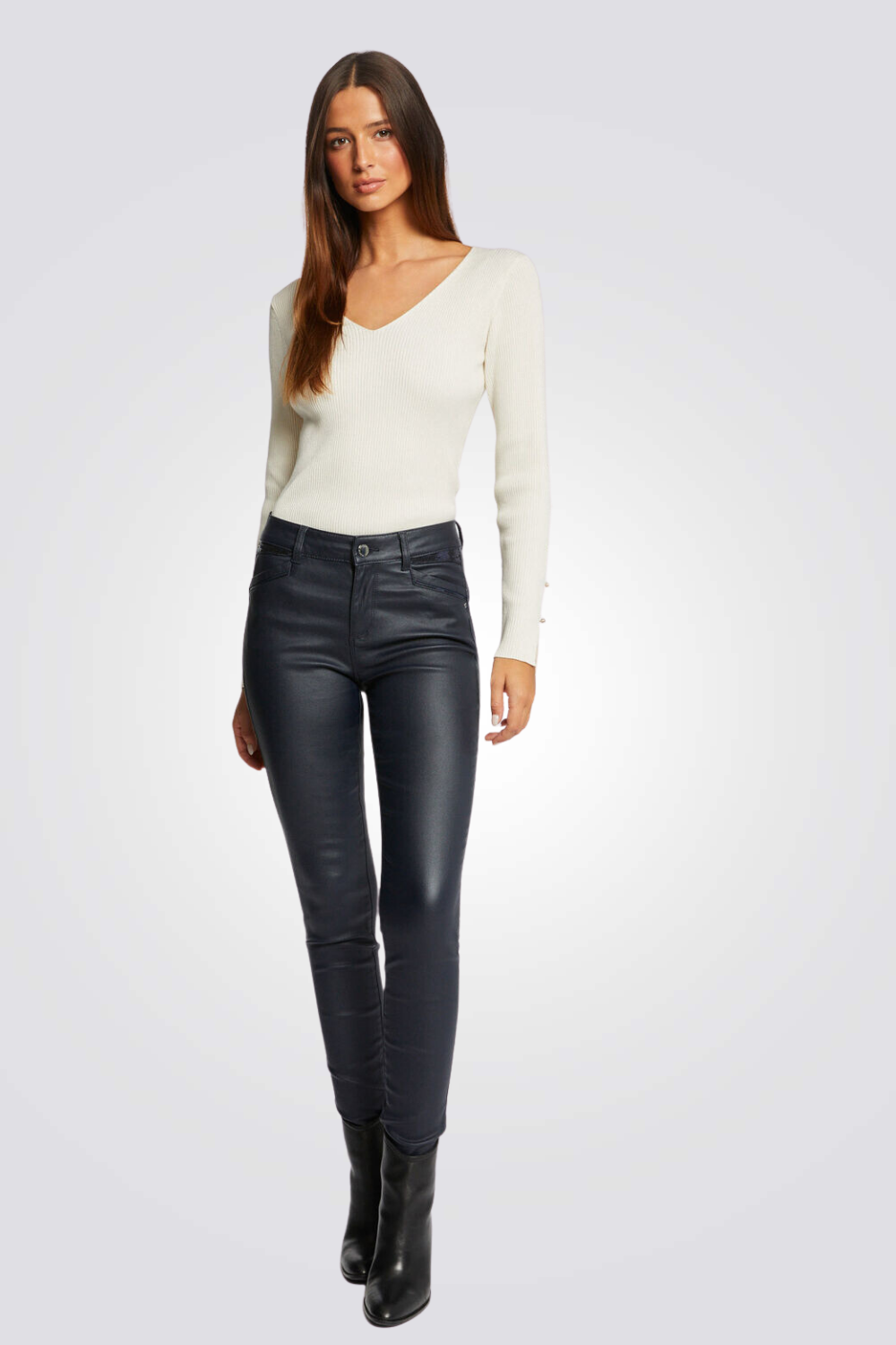 מכנסי סקיני לנשים