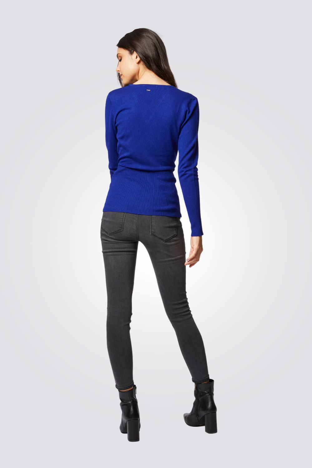 סריג לנשים בצבע כחול