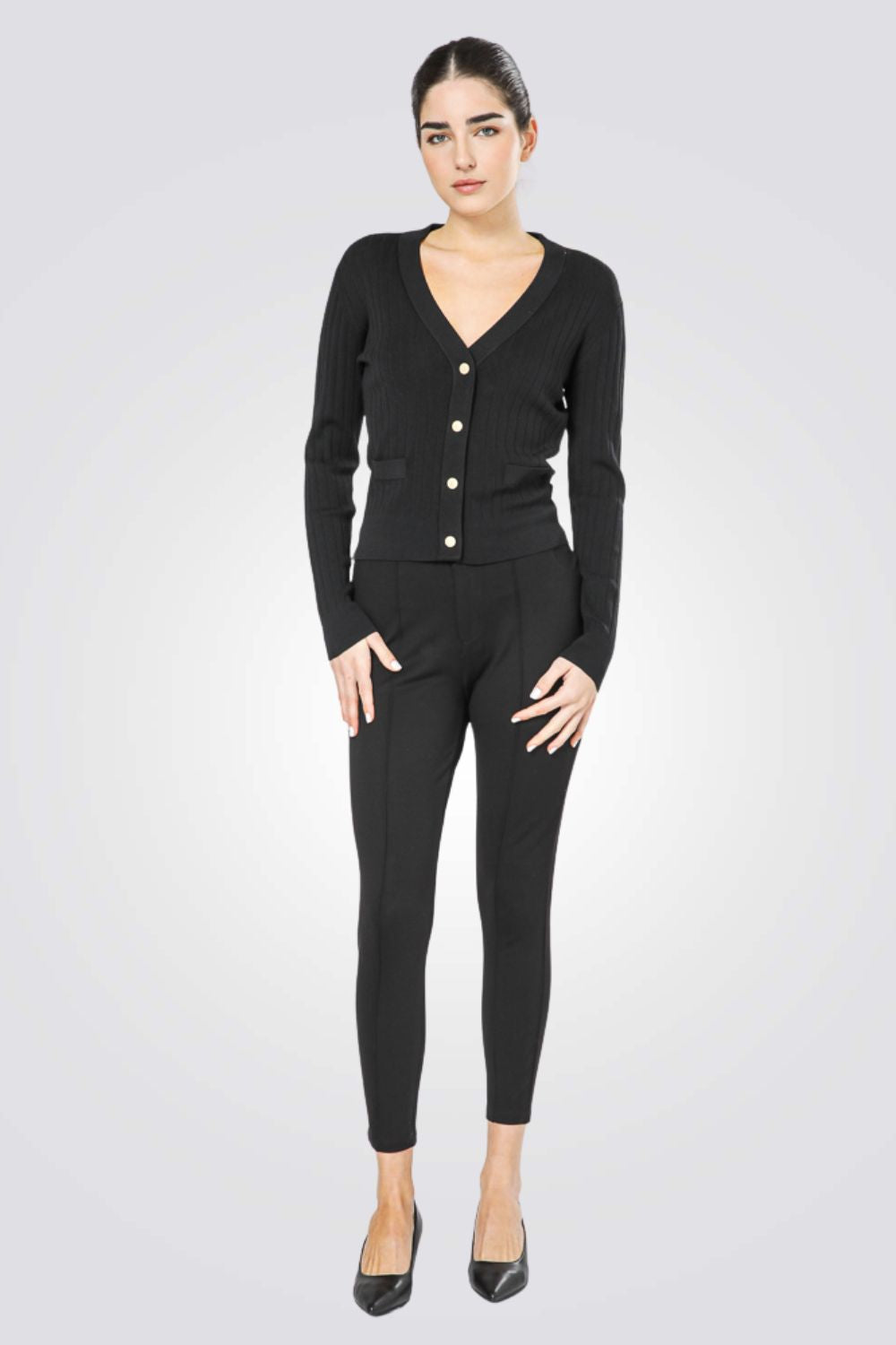 קרדיגן סריג עם כפתורים מוזהבים | קנת קול