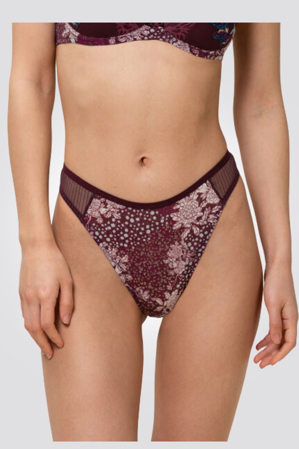 תחתוני חוטיני בורד - חלק קידמי