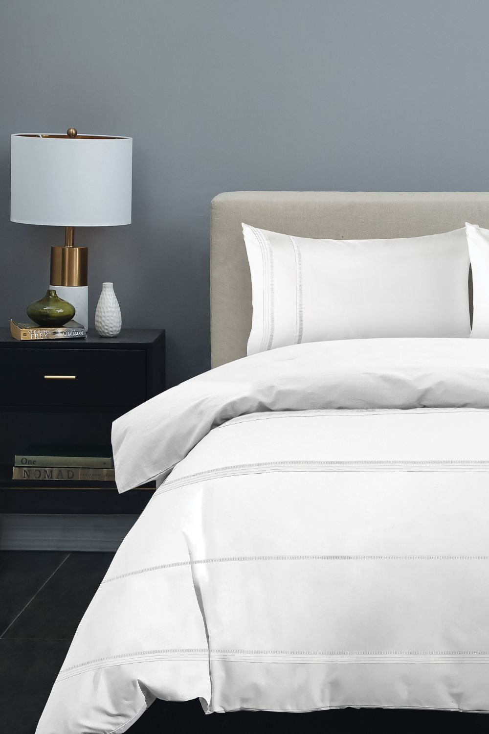 ציפית לכרית 100% כותנה פרקל בצבע לבן דגם PERY