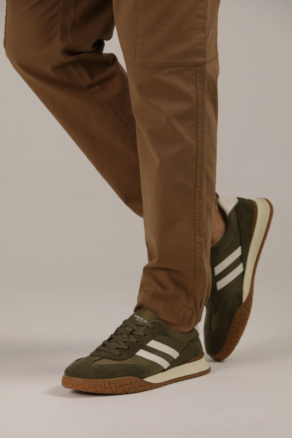 נעלי סניקרס לגברים | קנת קול