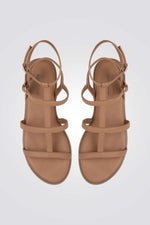 סנדלים גבוהות בצבע חום