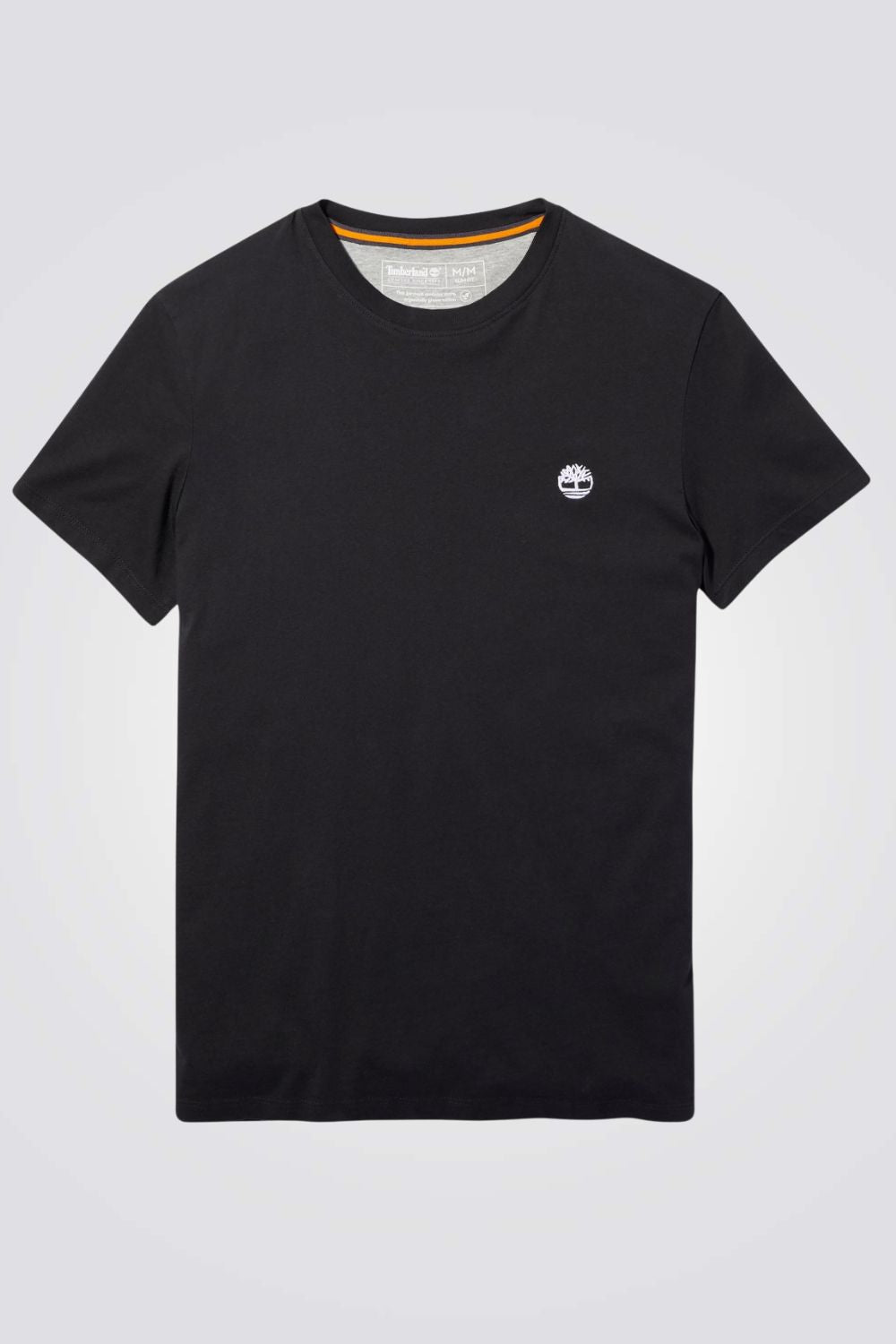 טישירט בצבע שחור