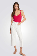 גופיה עם עיטור זהב