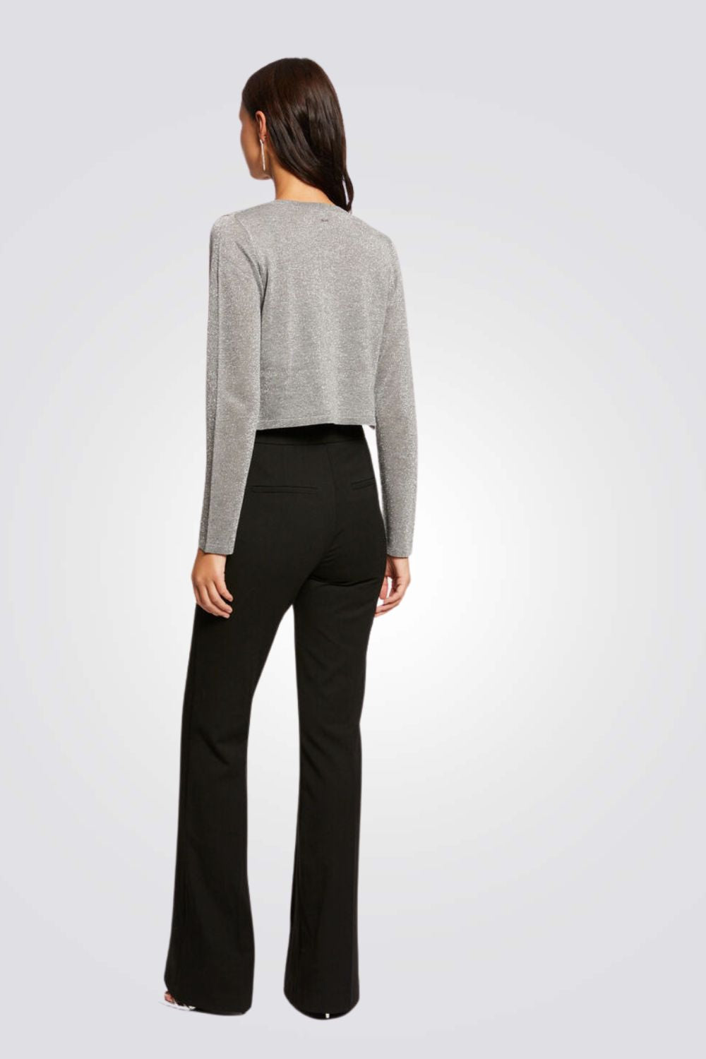 קרדיגן בצבע כסף