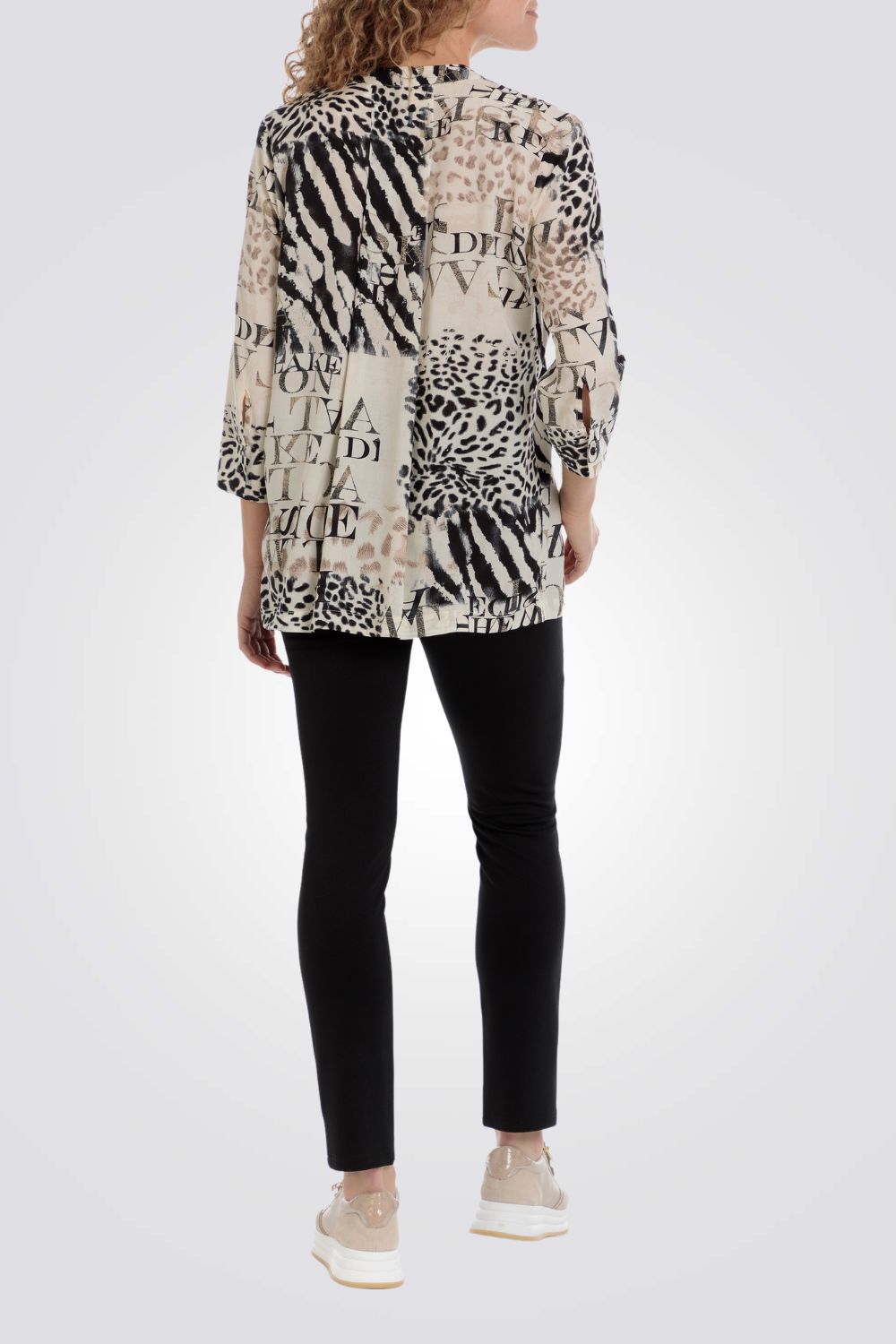 חולצה עם הדפס מנומר