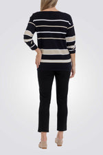 ג'ינס בצבע שחור