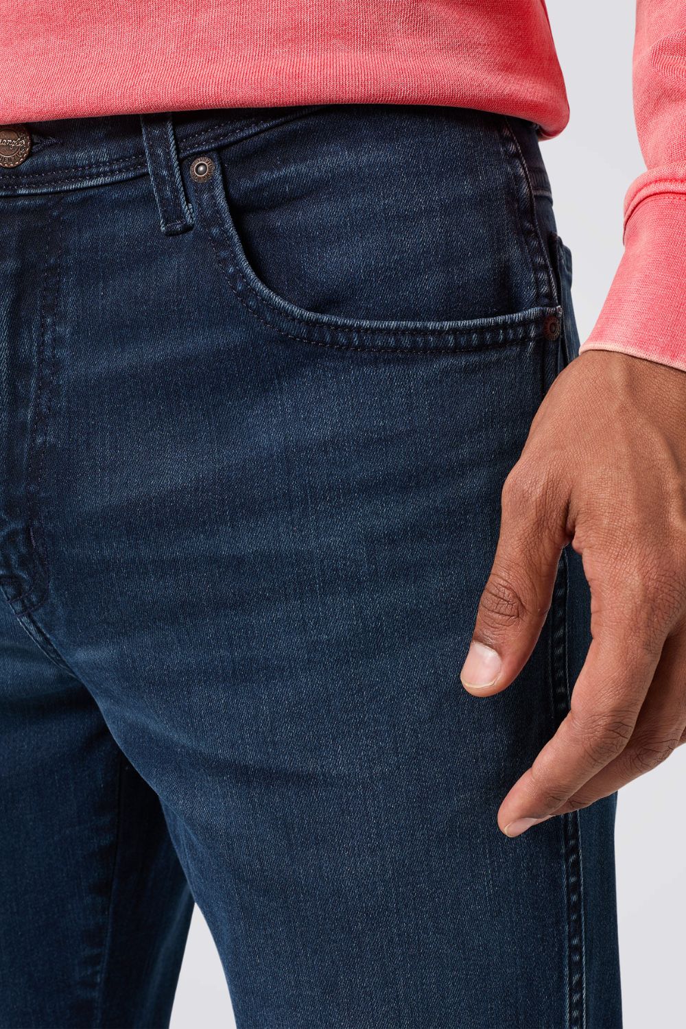 ג'ינס  SLIM בצבע כחול כהה