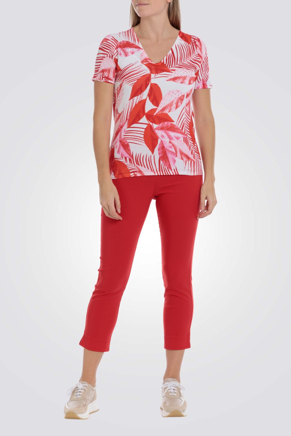 חולצה עם הדפס עלים אדום