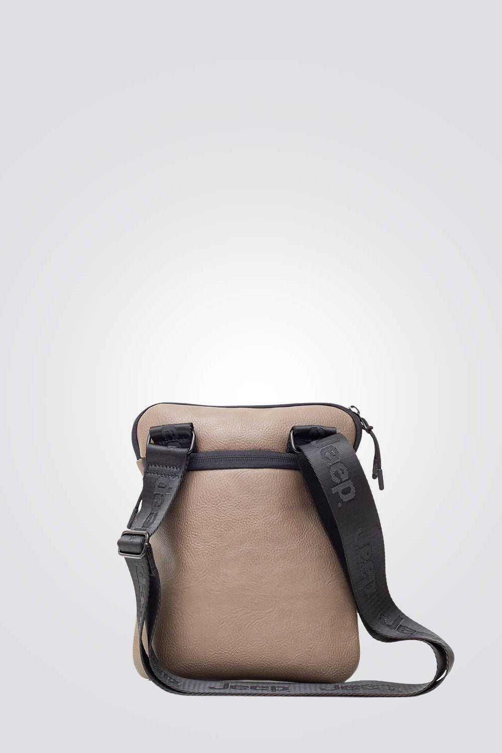 תיק צד JM003 בצבע חום בהיר