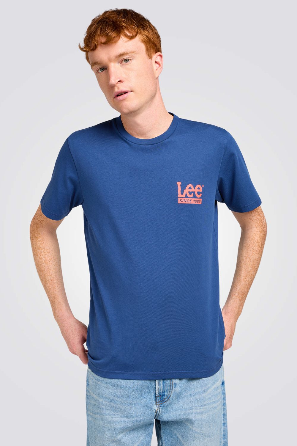 טישירט לוגו בצבע כחול