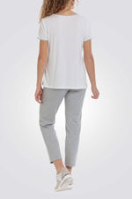 חולצה עם הדפס נחש