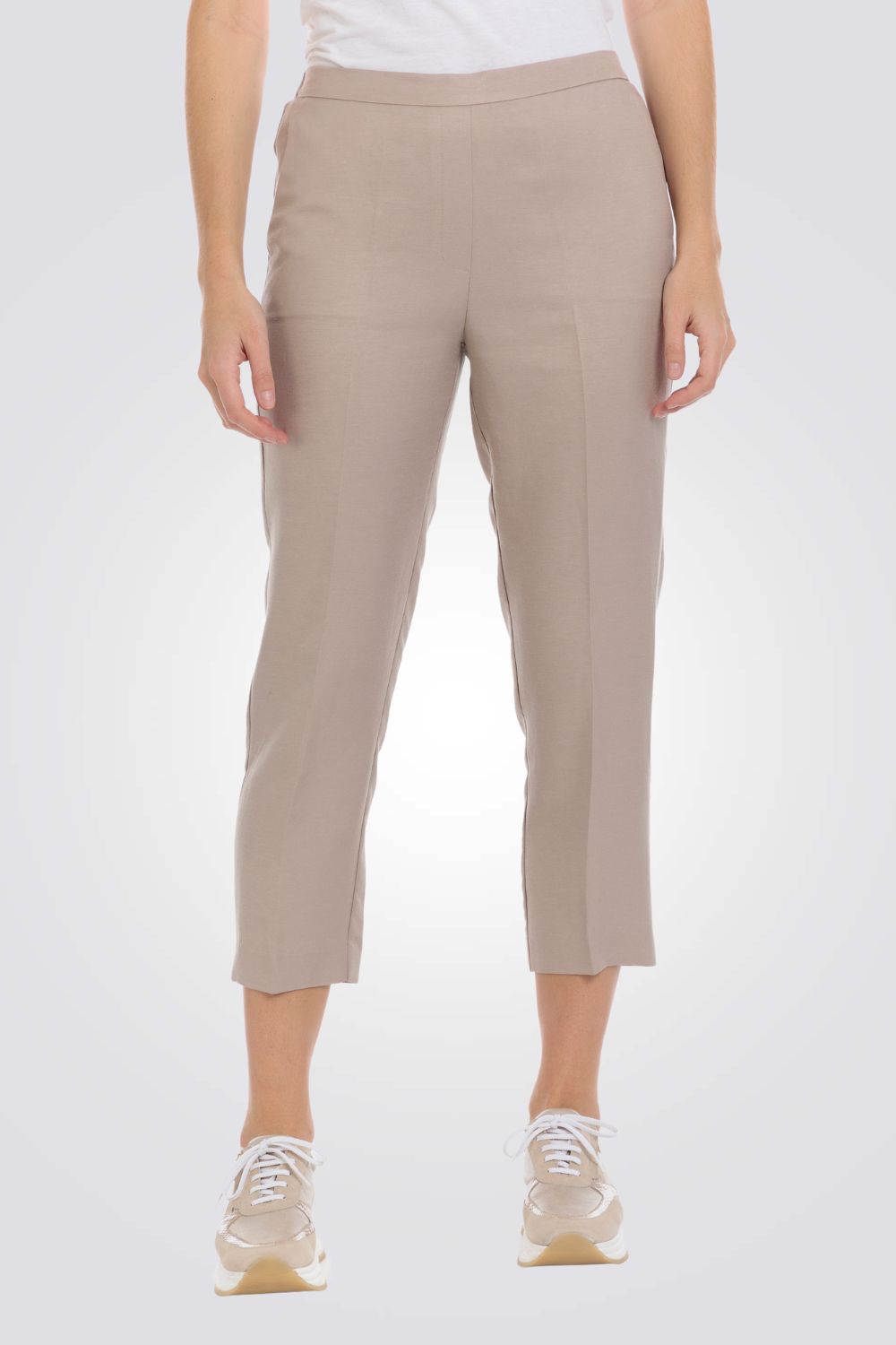 מכנסיים מחוייטים בצבע בז'