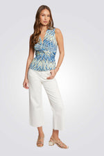 גופיה עם הדפס צבעוני