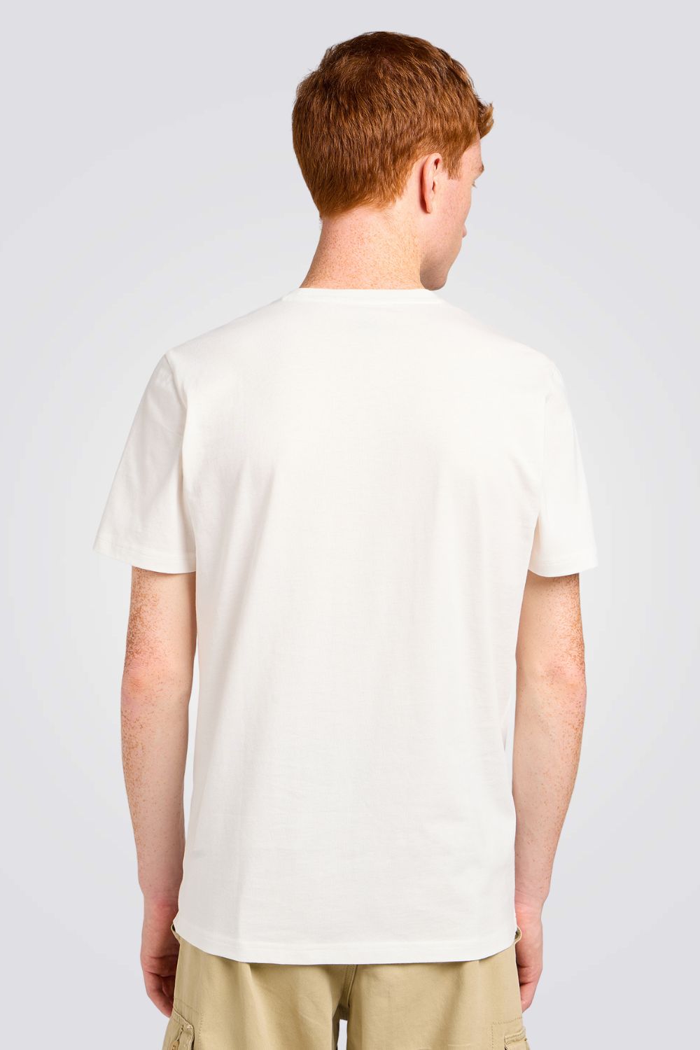 טישירט לוגו בצבע לבן