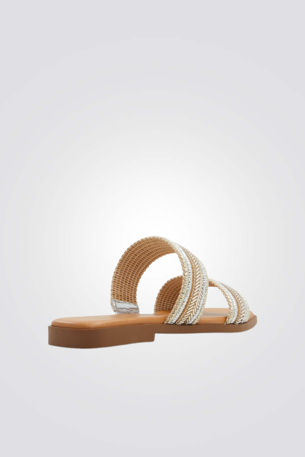 כפכף רצועות בצבע כסף 