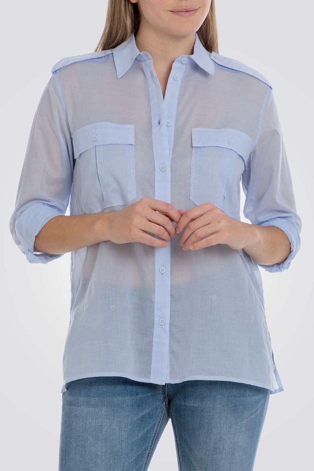 מכופתרת חצי שקופה בצבע תכלת