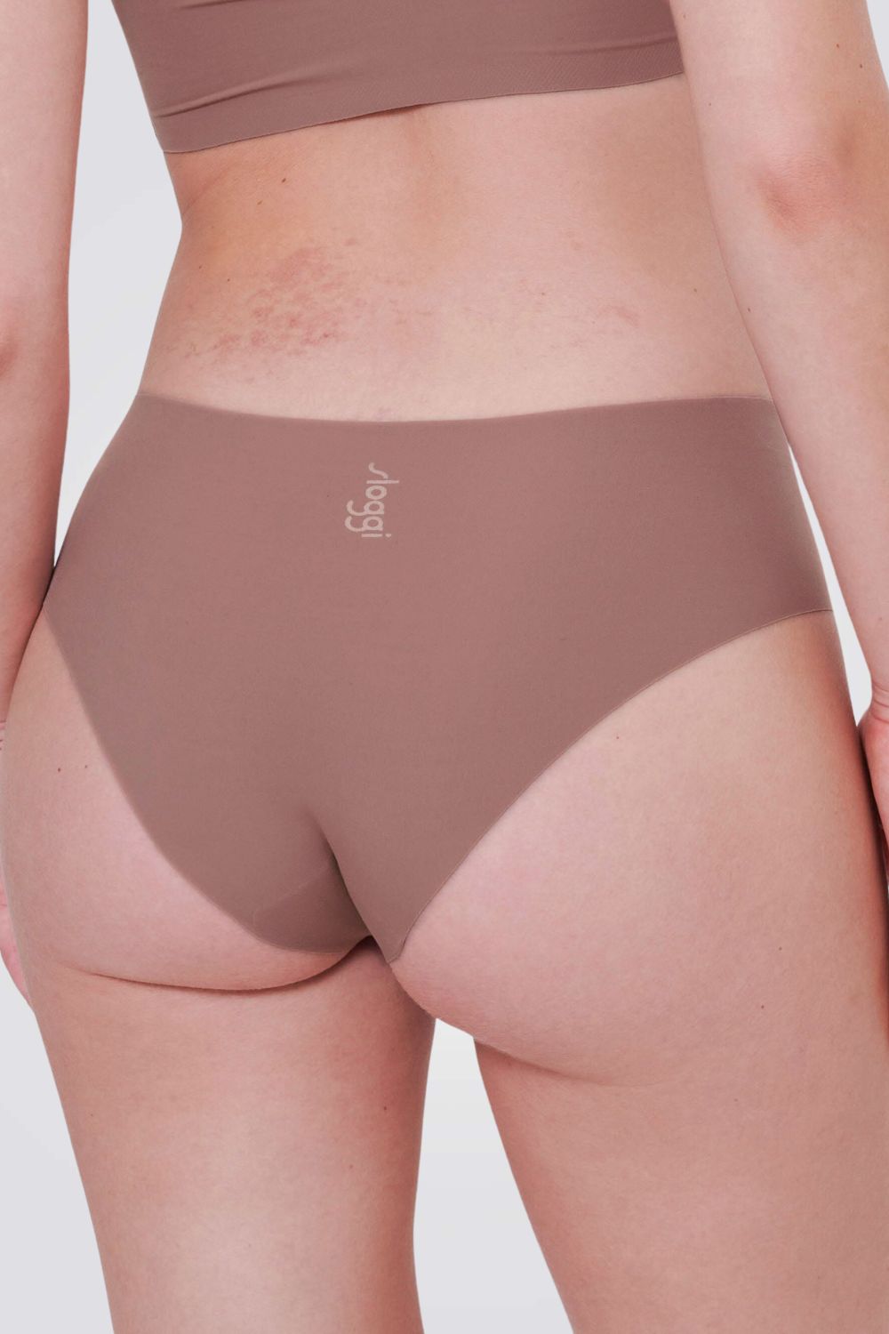 תחתוני היפסטר Zero Feel בצבע חום