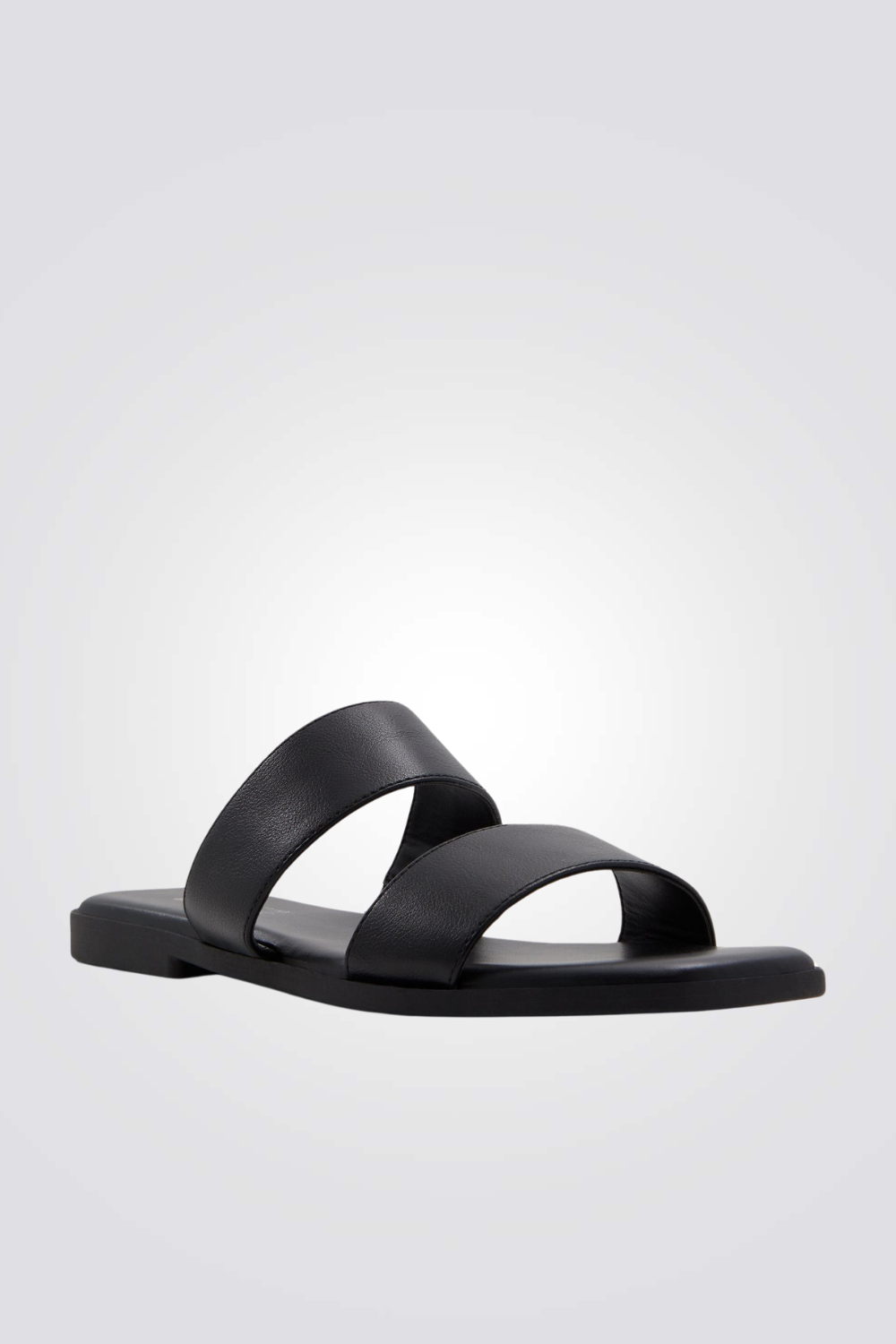 כפכף עם רצועות בצבע שחור