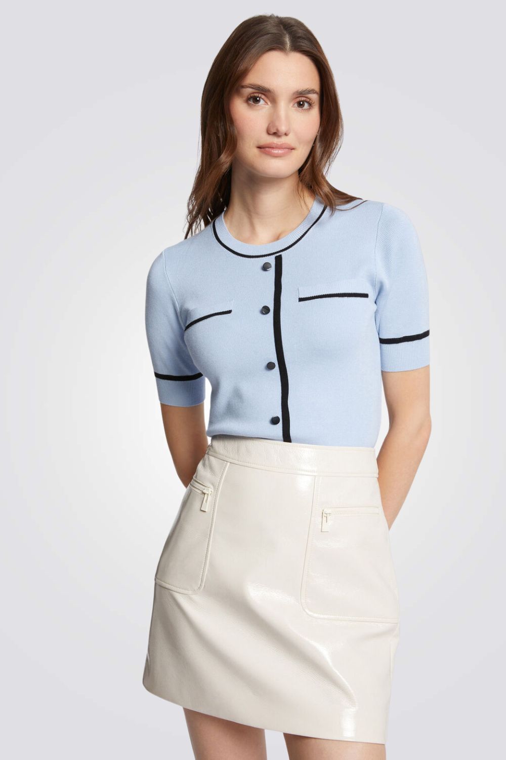 סריג קצר בצבע כחול