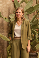 בלייזר בצבע ירוק