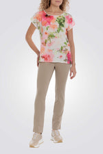 חולצה עם הדפס פרחוני בצבע לבן