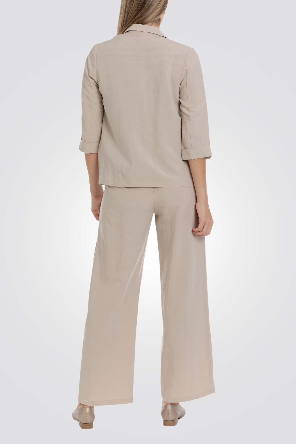 בלייזר פשתן בצבע בז'