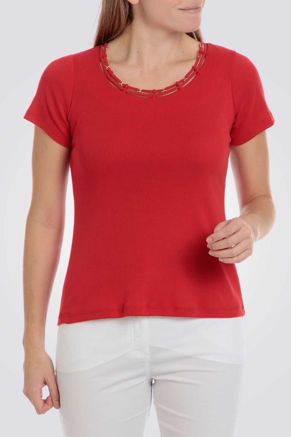 טישירט עם צווארון עגול