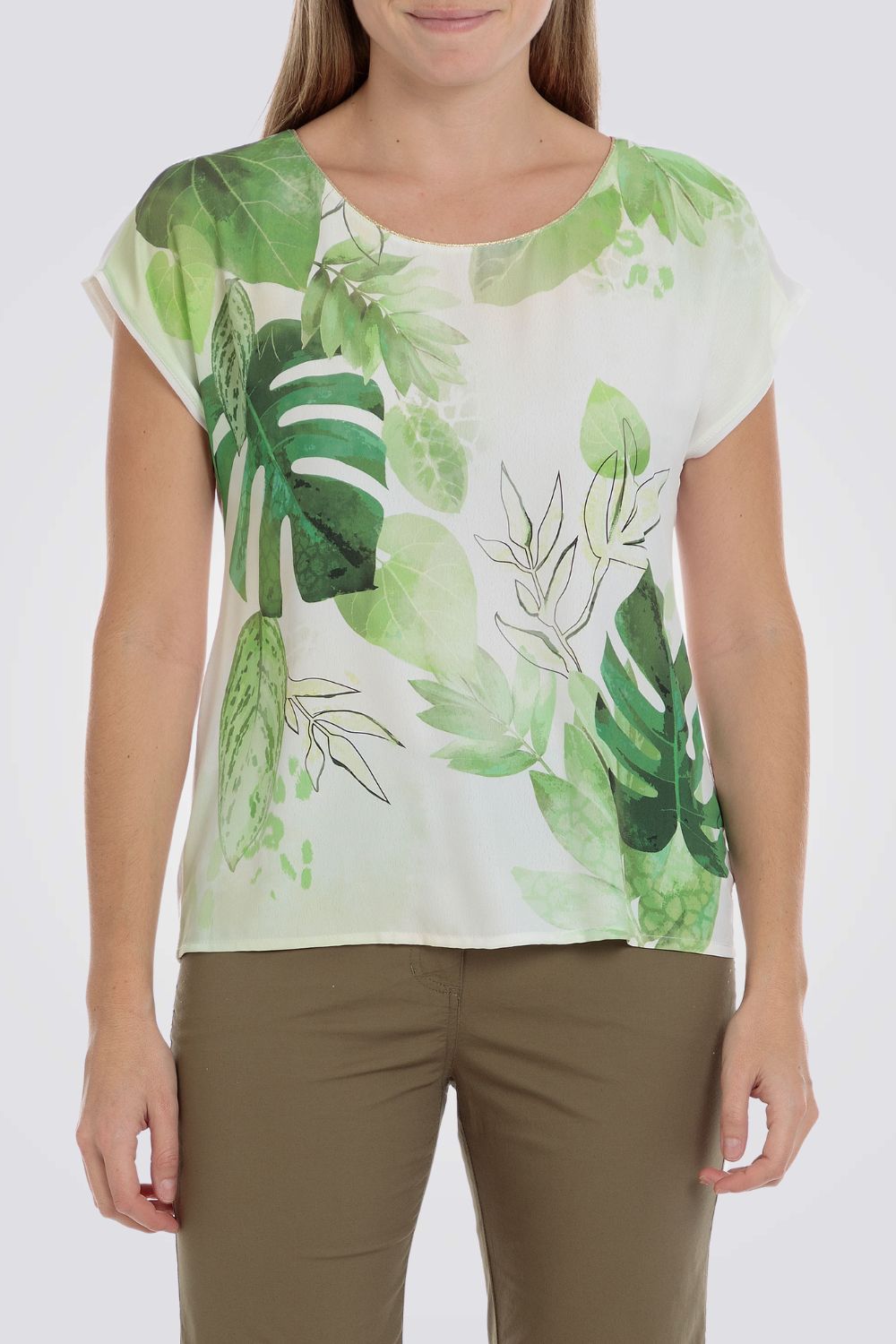טישירט עם הדפס עלים בצבע ירוק