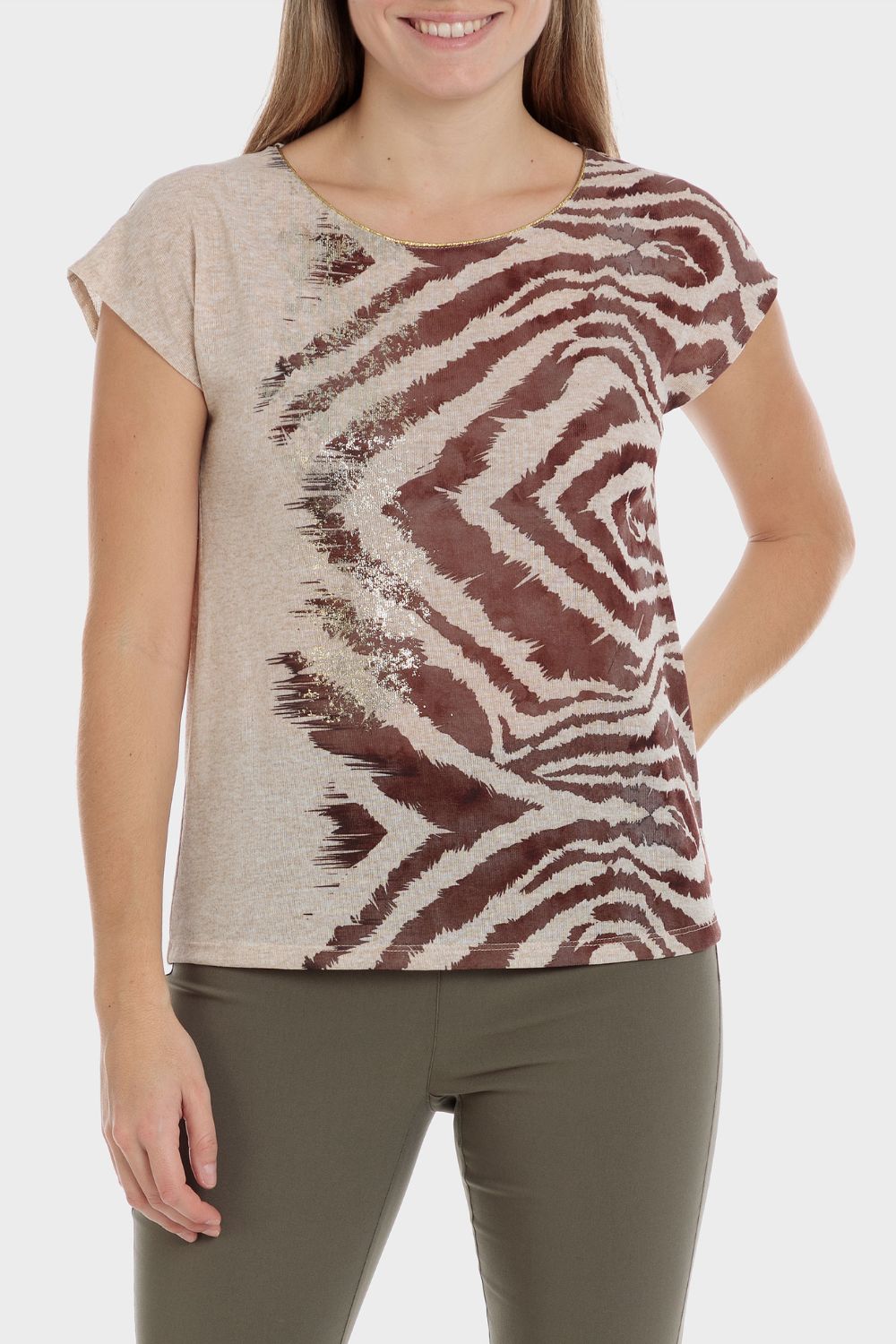 חולצת טי שרוולים קצרים עם הדפס