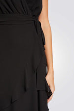 שמלה מיני עם חגורה