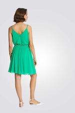 שמלה מיני מעטפת עם חגורה