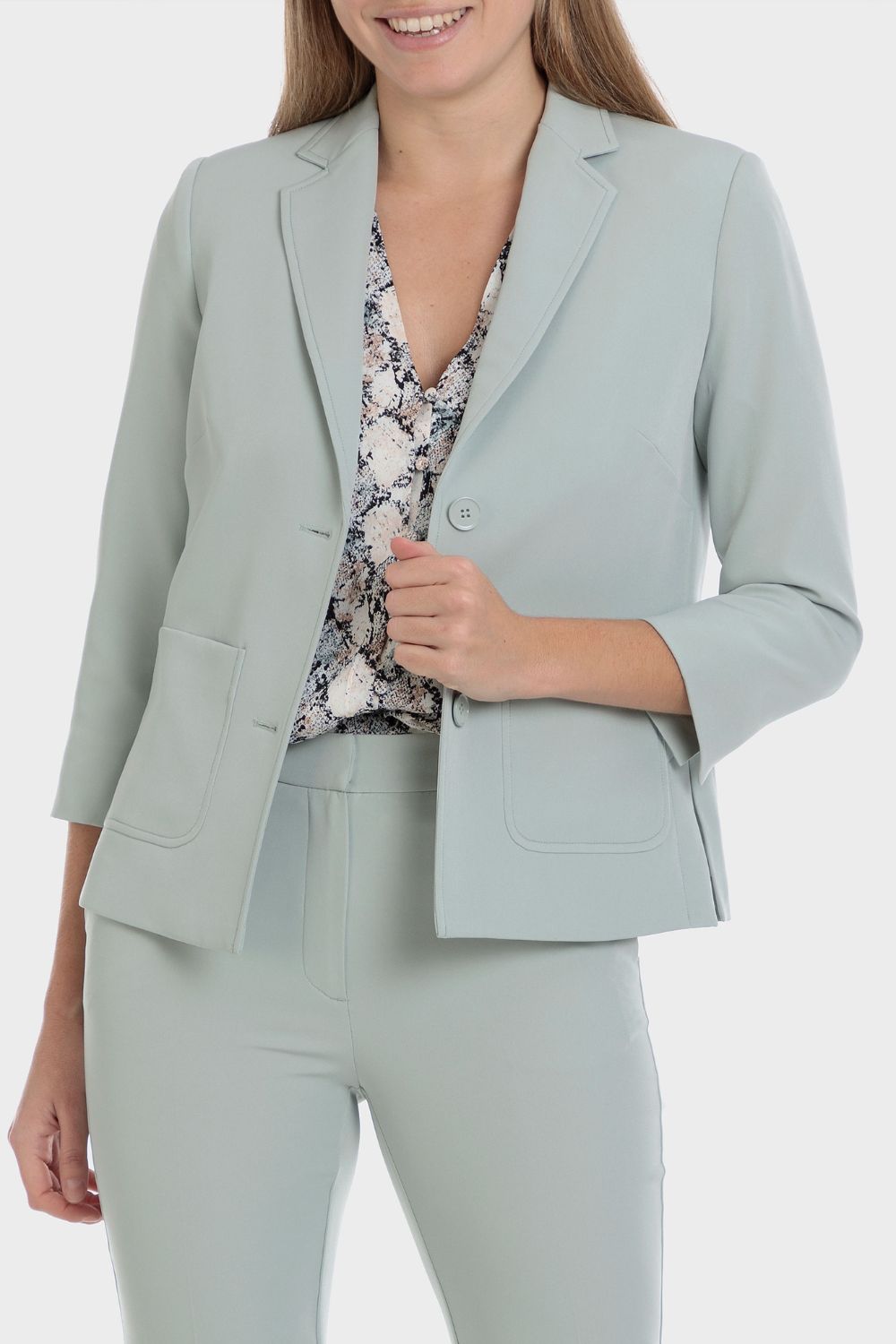 בלייזר בצבע ירוק בהיר