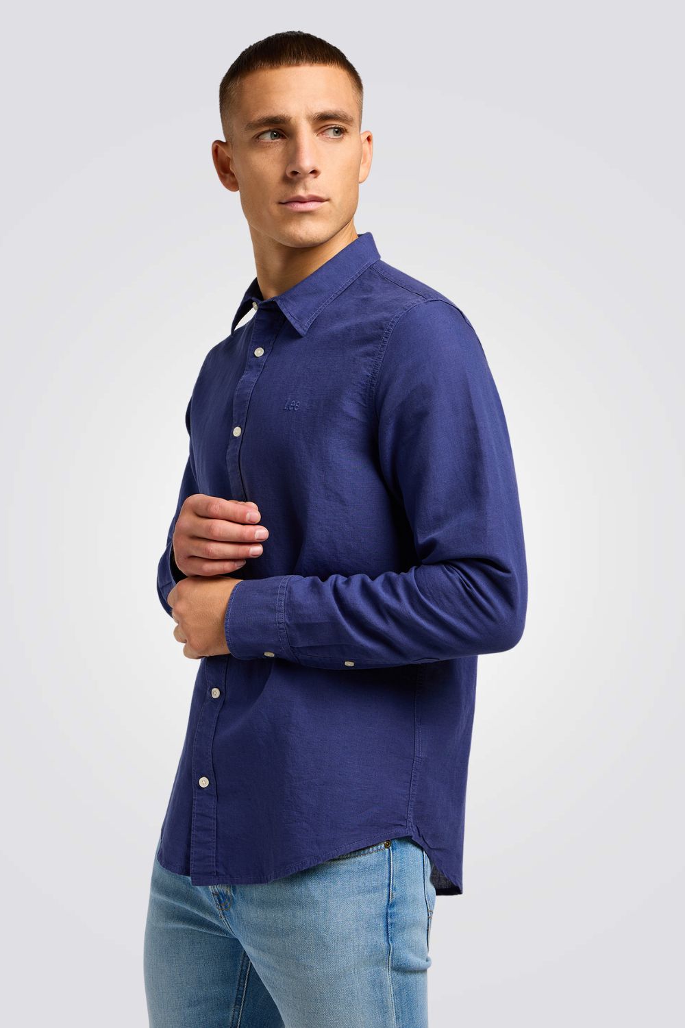 חולצה מכופתרת PATCH בצבע כחול