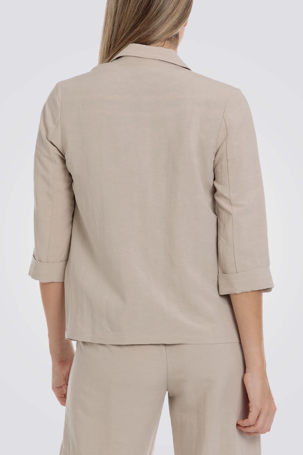 בלייזר פשתן בצבע בז'