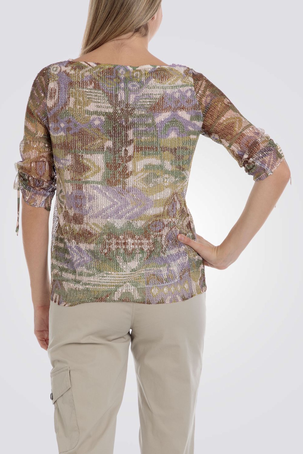 חולצה מבד רשת עם הדפס אבסטרקטי