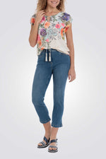 מכנס ג'ינס בצבע כחול בהיר