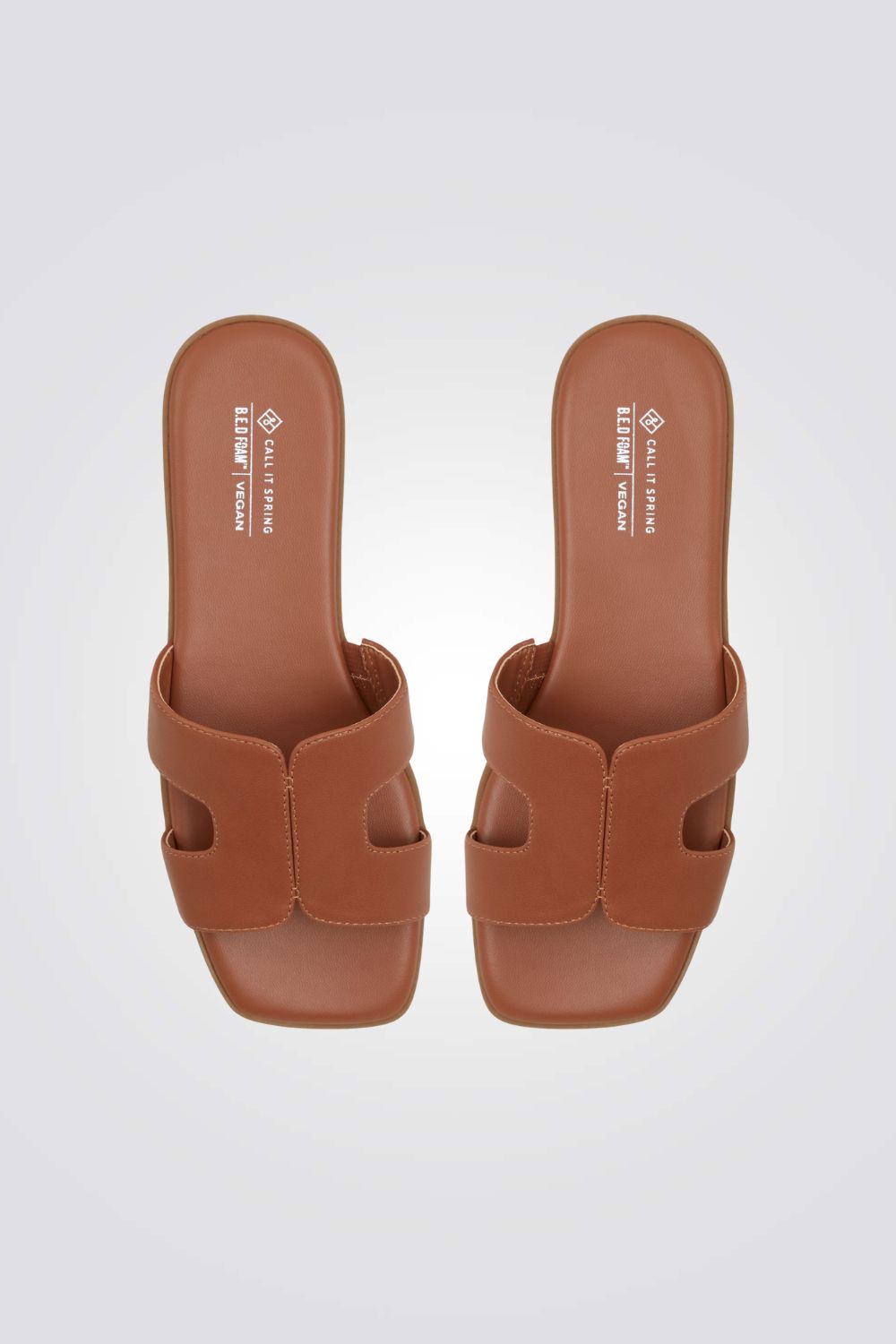 כפכף רצועות בצבע חום