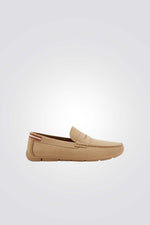 נעל מוקסין בצבע בז'