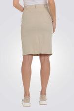 חצאית באורך ברך