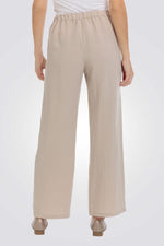 מכנס רגל רחבה בצבע בז'